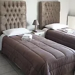 Alexia's Aparthotel 3*