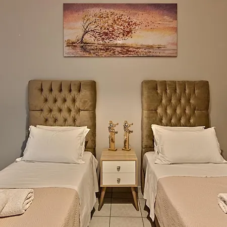 Aparthotel Alexia's 3*