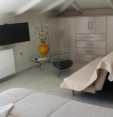 Aparthotel Alexia's