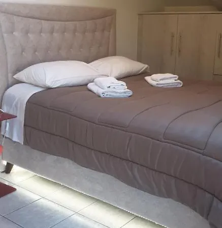 Alexia's Aparthotel Rio