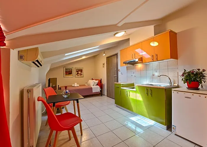 Apart-hotel Alexia's 3*