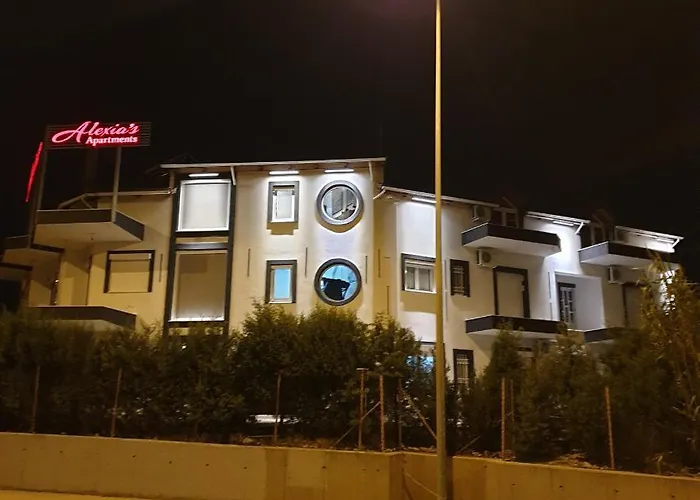 Alexia's Apartmanhotel